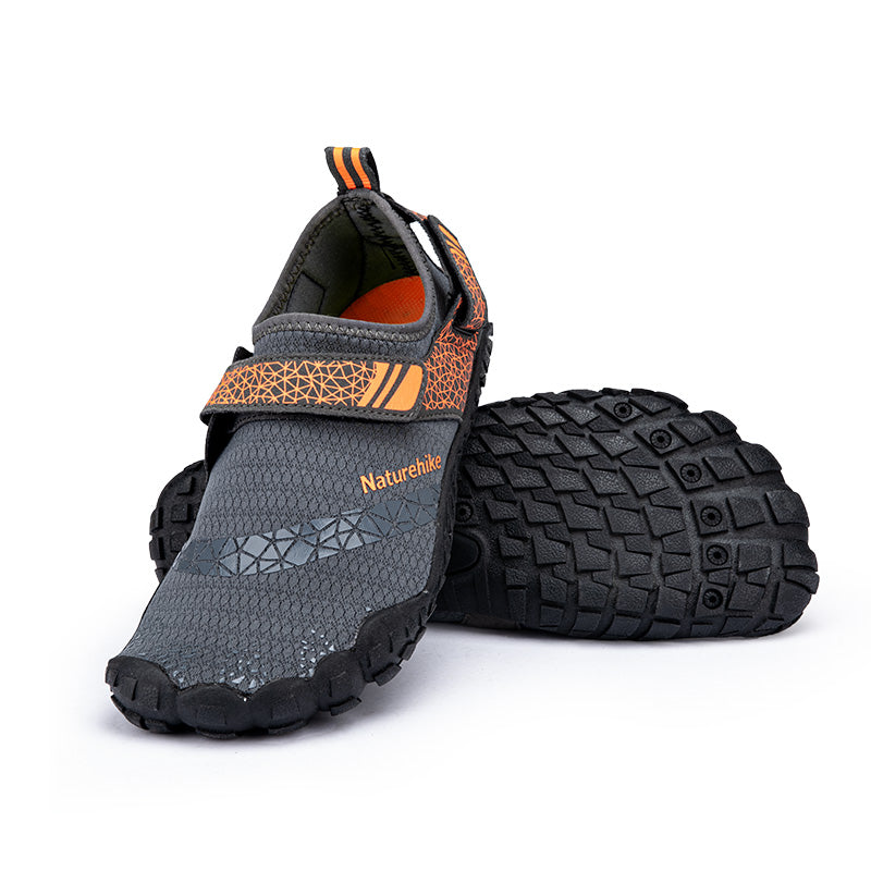 Outdoor wading shoes for water activities (size 39-44)