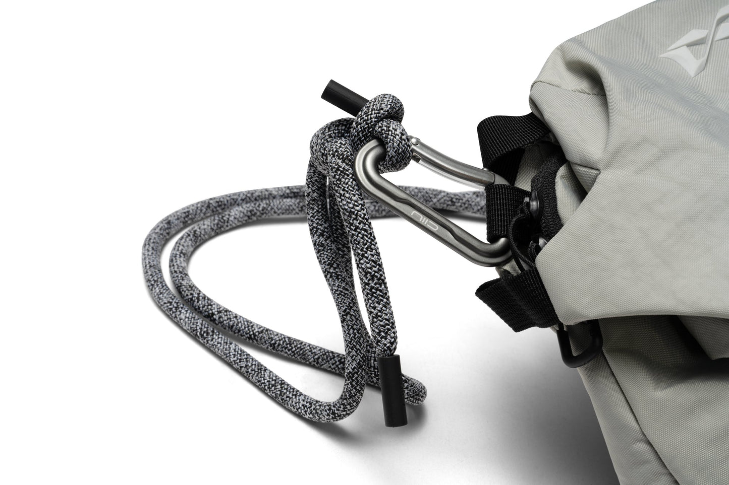 VIA series-fitted sub-bag 8L