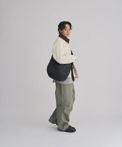 Broad band cloud half moon bag (medium)