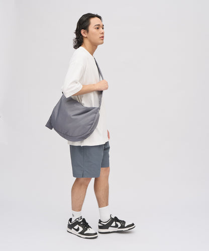 Broad band cloud half moon bag (medium)