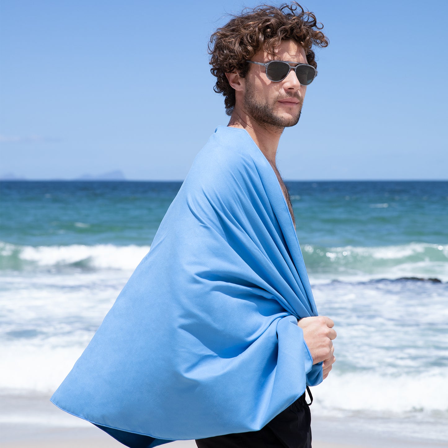Fitness quick-drying antibacterial beach towel