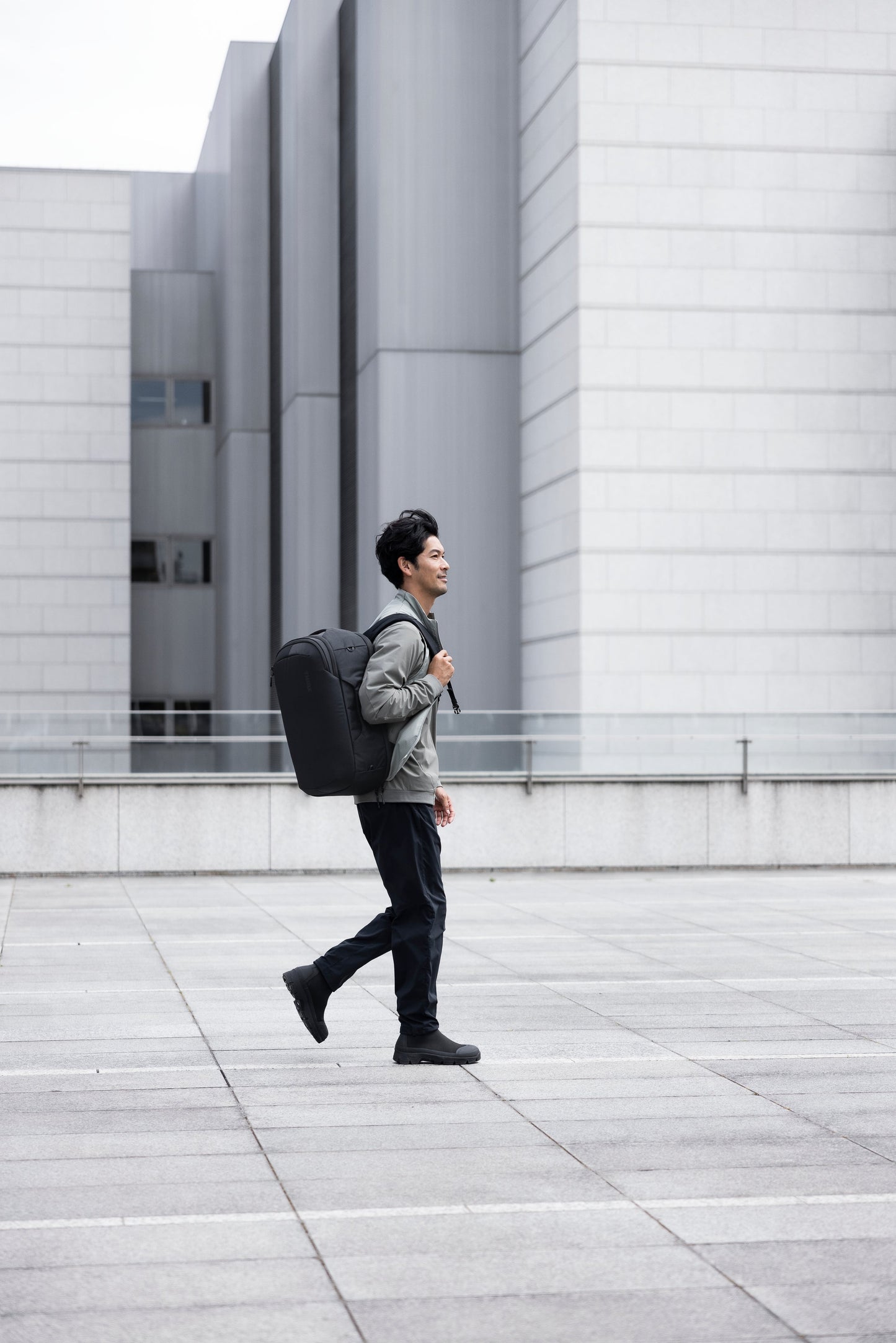 Subterra 2 Hybrid Travel Bag 23L 