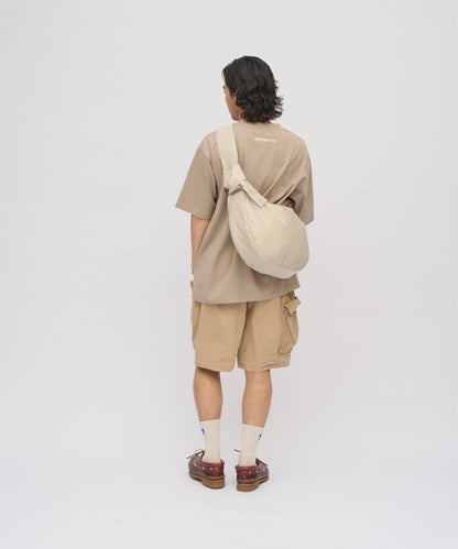Broad band cloud half moon bag (medium)