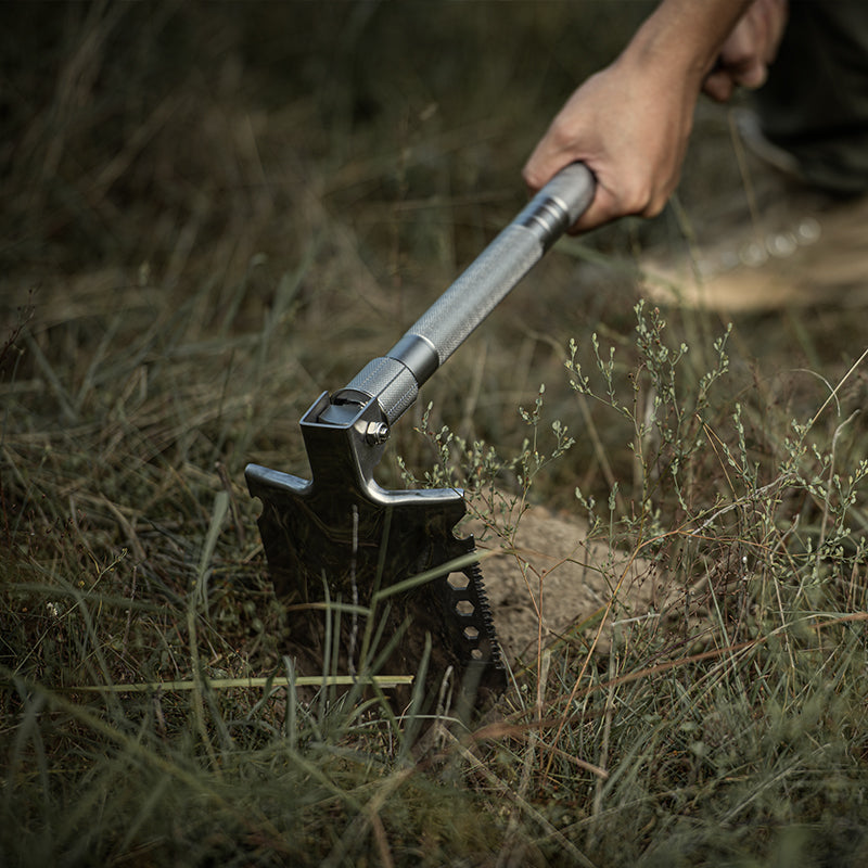 Outdoor 10-in-1 multifunctional long shovel