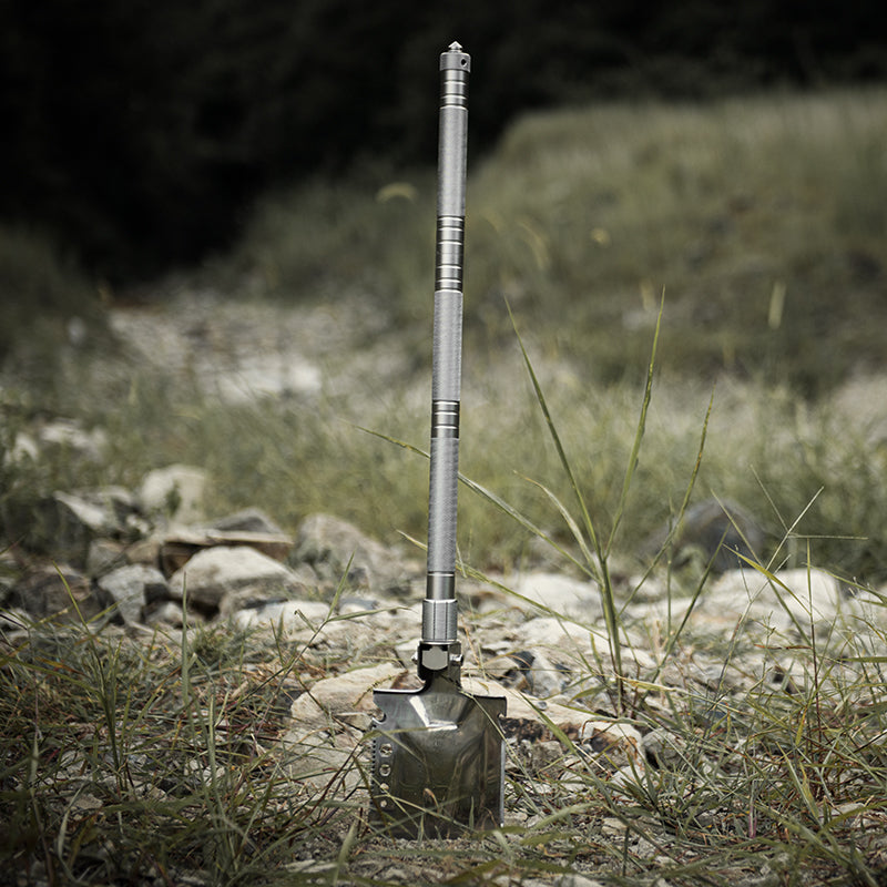 Outdoor 10-in-1 multifunctional long shovel