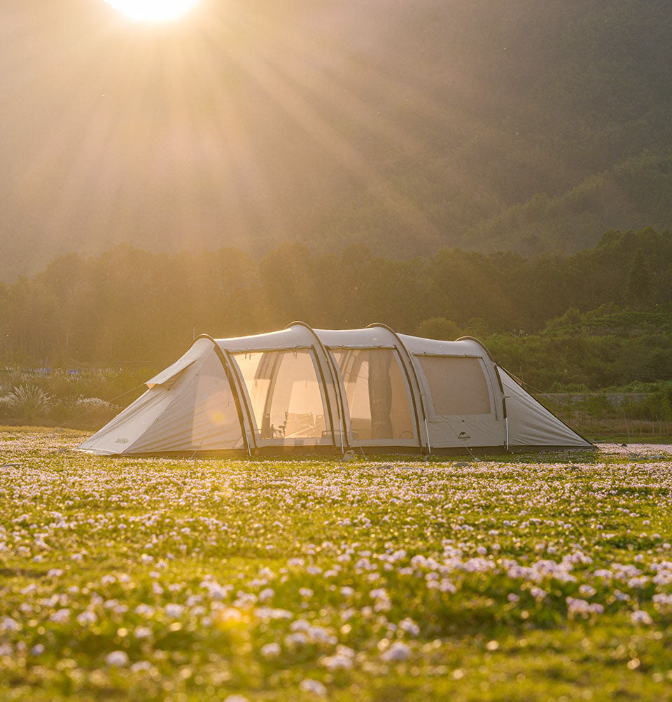 Cloud vessel tunnel tent four to six person tent
