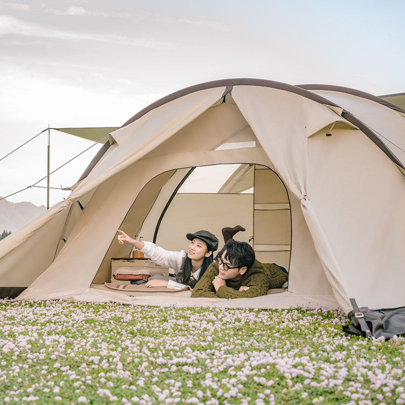 Cloud vessel tunnel tent four to five person tent