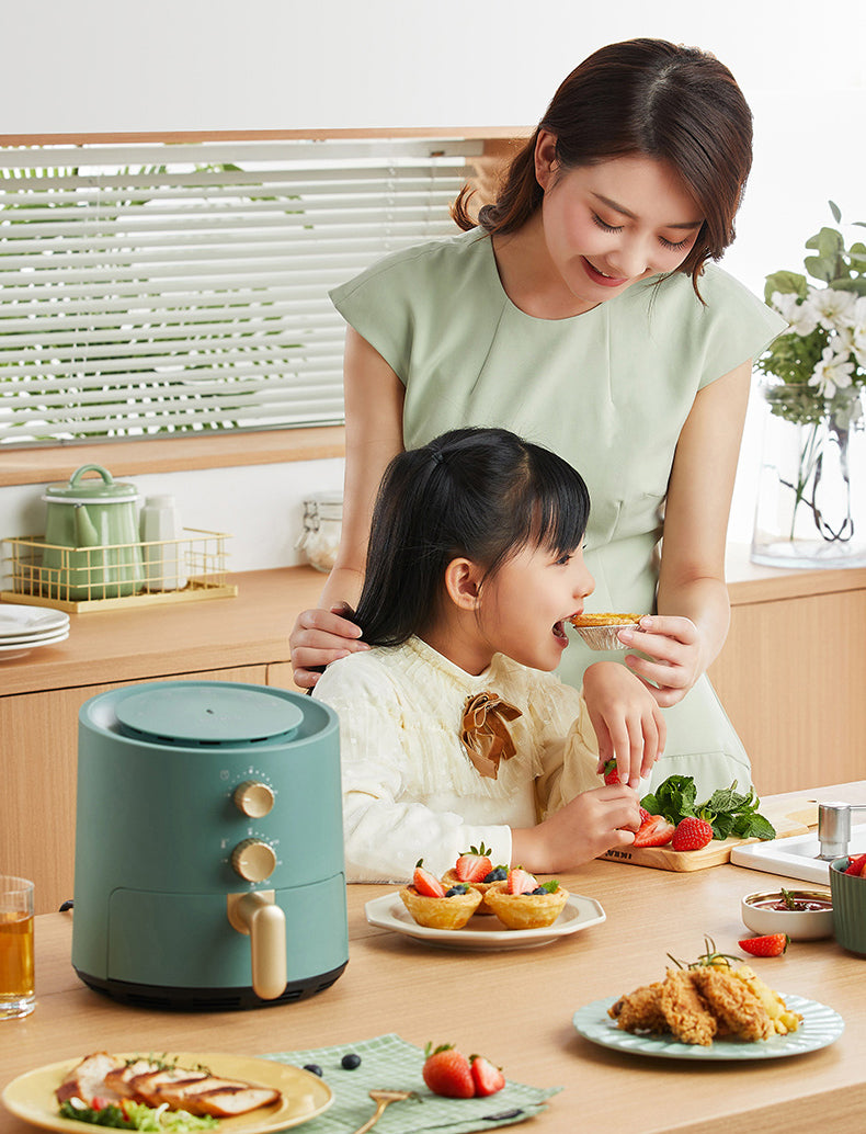 Lightweight small air fryer│Oil-free‧High temperature‧Gourmet food‧Fried food‧Non-stick‧Easy to clean