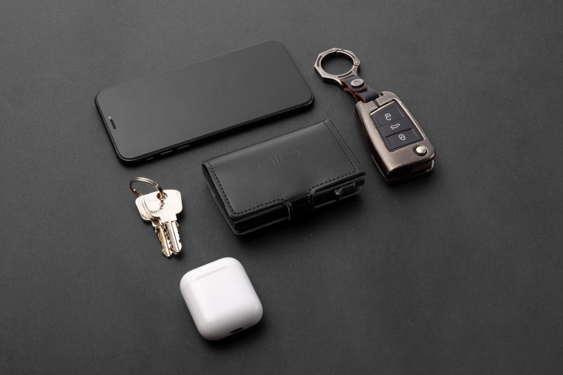 Slide Mini Wallet ‧Scratch-resistant cowhide RFID small wallet-type card box
