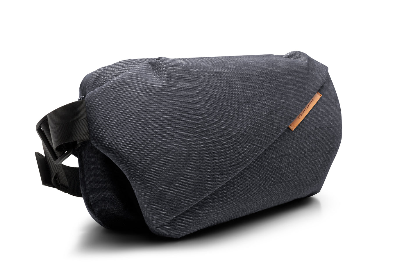 URBANATURE‧ Radiant R0 Plus upgraded version multi-functional carry-on bag
