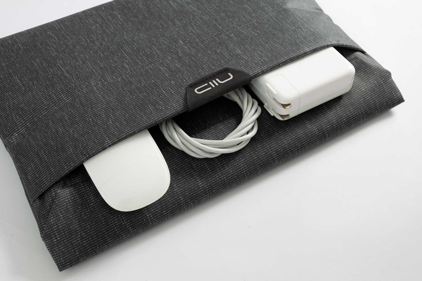 Cache Laptop Sleeve laptop sleeve