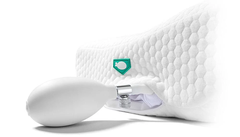 Adjustable FLŌT sleeping pillow