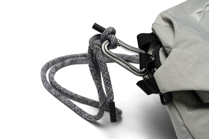 VIA series-fitted sub-bag 8L 