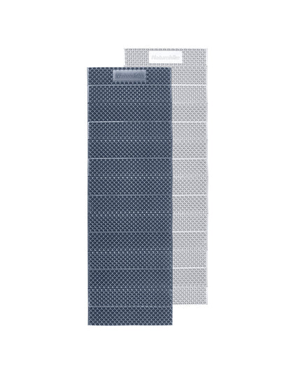 Single foldable camping mattress