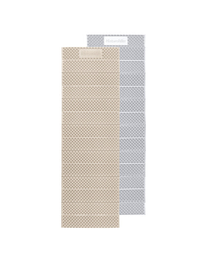 Single foldable camping mattress